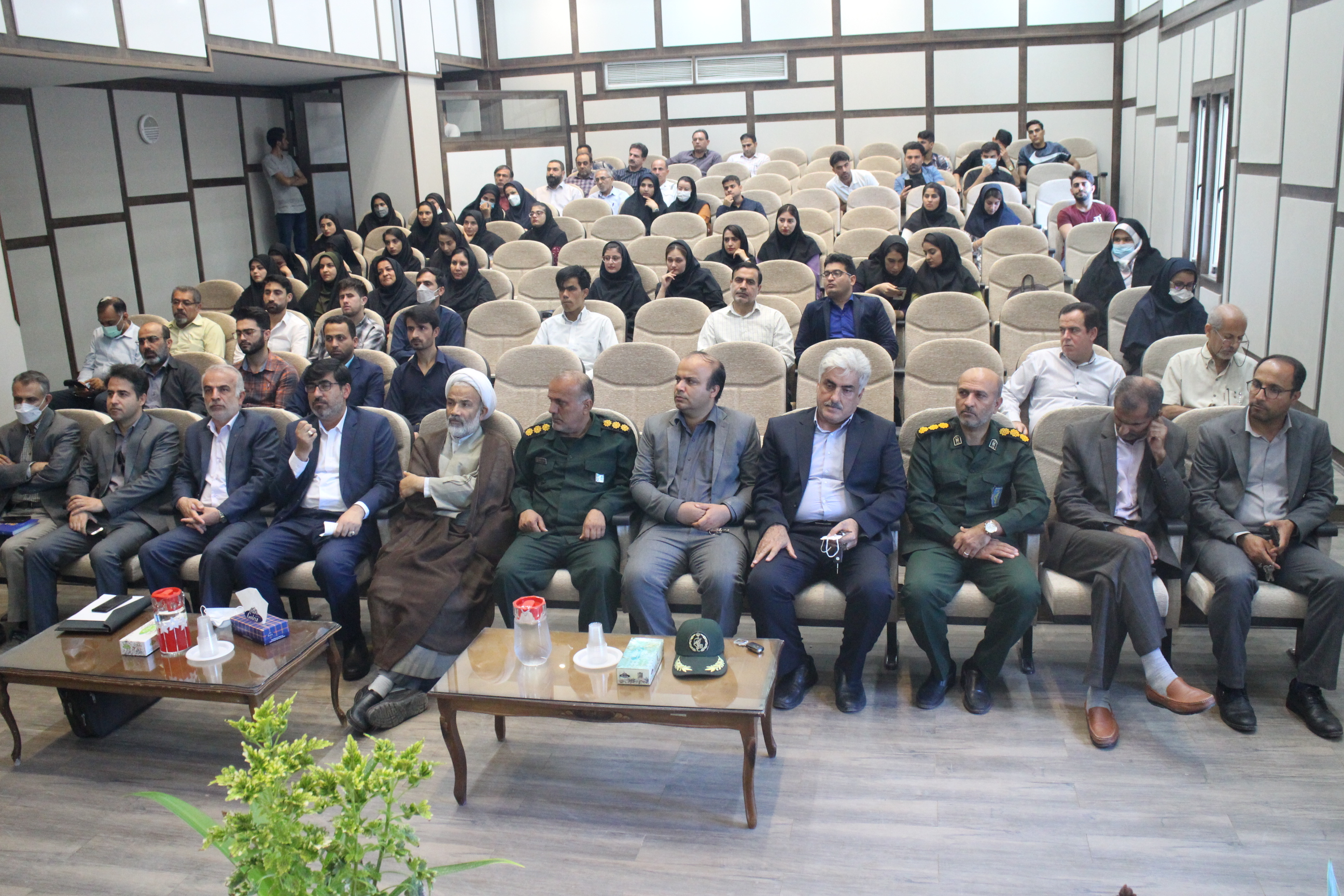 تکریم و معارفه