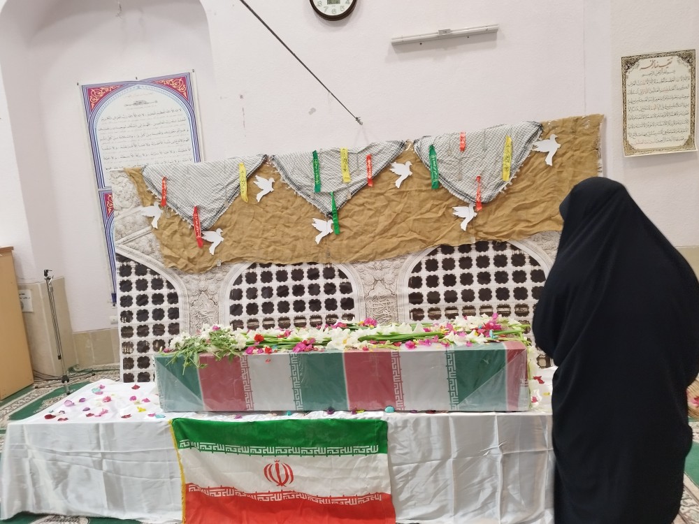 بدرقه شهید گمنانم