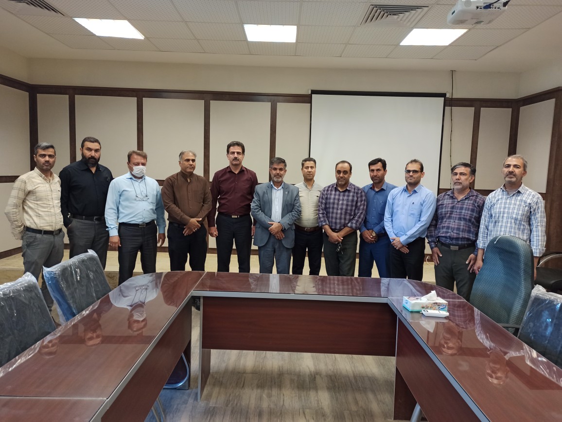 نشست صمیمانه با رئیس دانشگاه