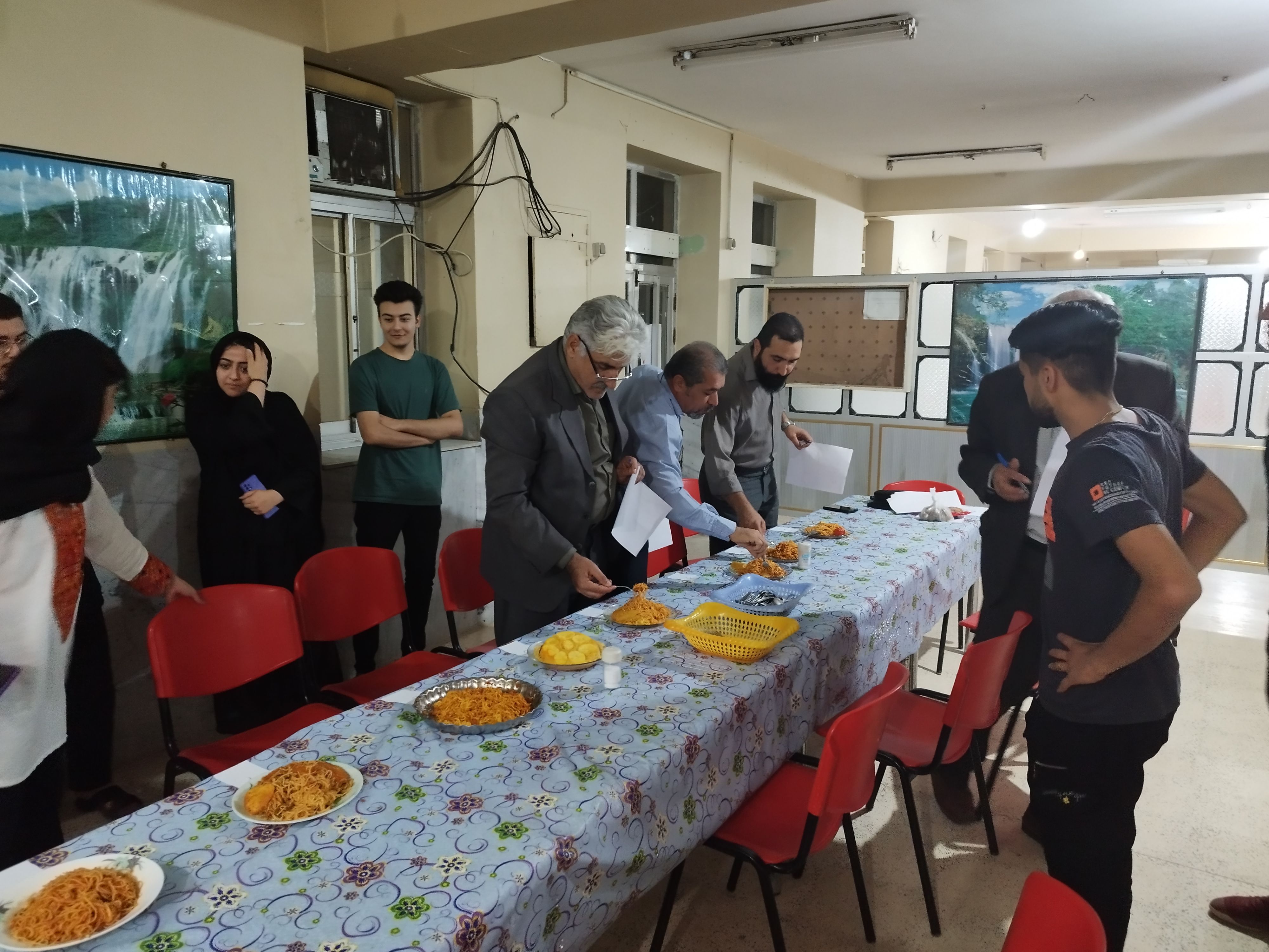 _storage_emulated_0_Android_data_app.rbmain.a_cache_-2147483648_-210013.jpg هفته خوابگاهها