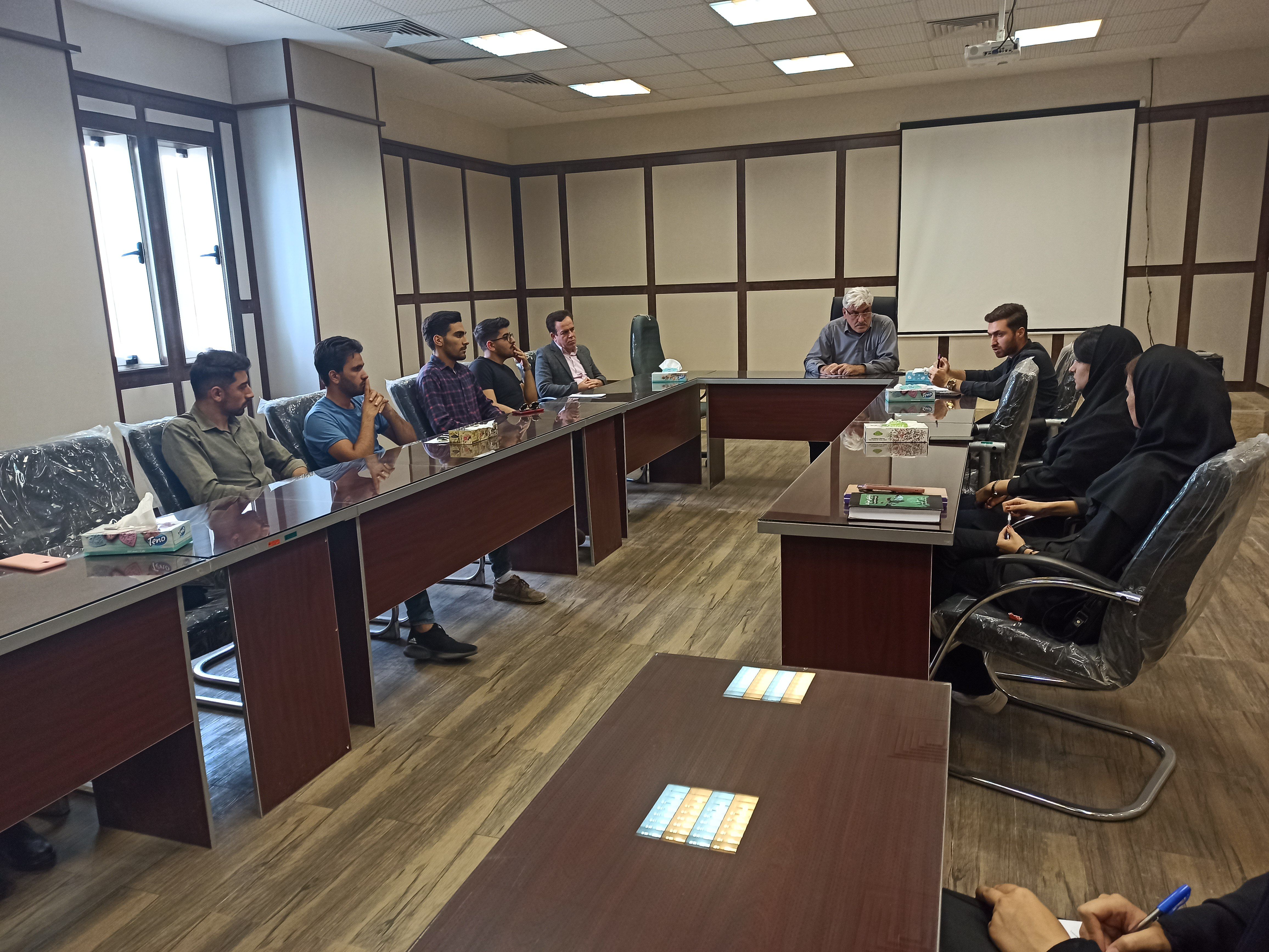 -2147483648_-211285.jpg هماهنگی هفته پژوهش